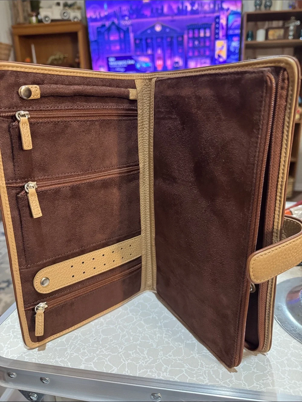 Woman’s Jewelry travel case
